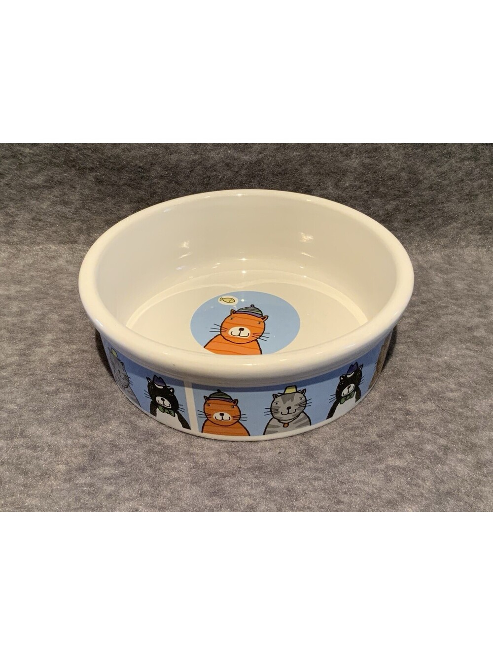 Cat People by Riviera Van Beers for Signature Houseware ‘Party Cat’ 6”W Pet Bowl